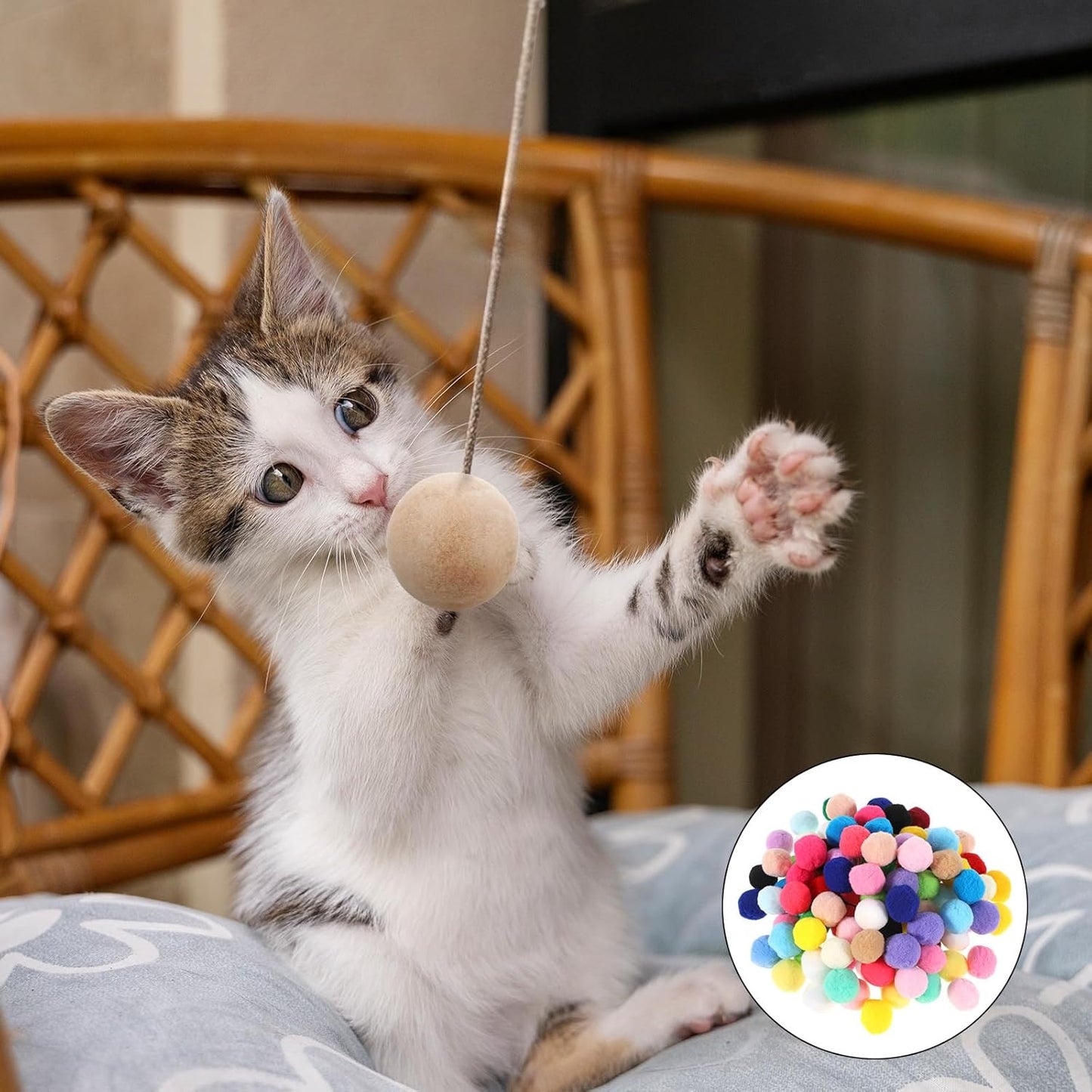 100 PCS Pom Pom Balls for Kittens, Cat Puff Ball Toys Lightweight Soft Plush Cats Ball 1.2Inch Colorful Kitten Cats Fuzzy Cat Balls Fun Interactive Toys for Indoorcat Kittens Playing Exercising(3 cm)